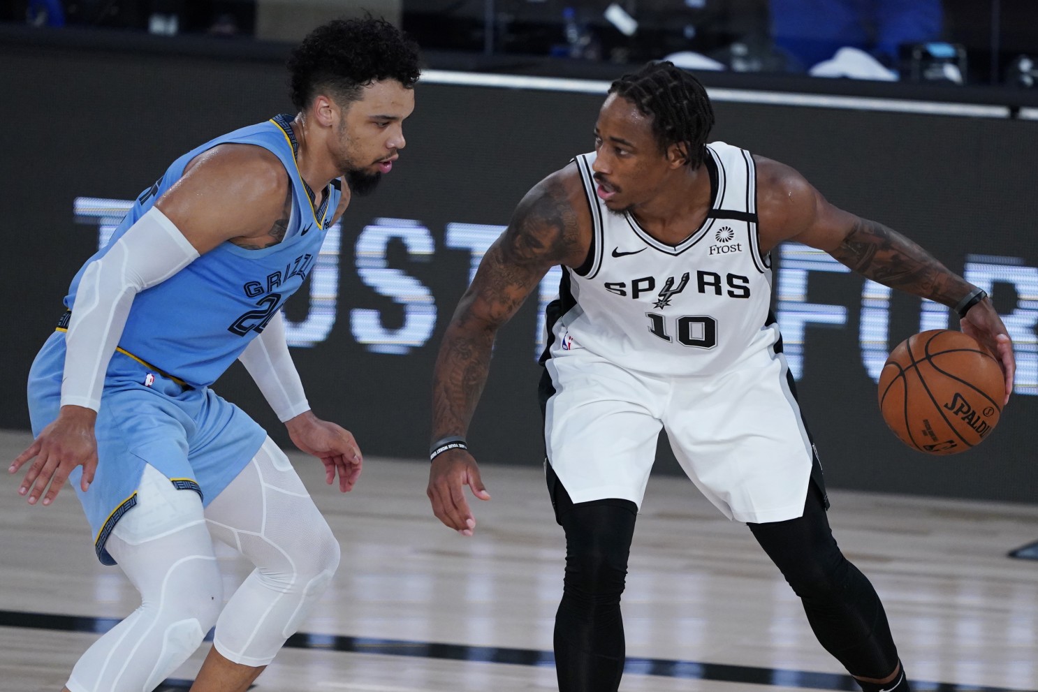 بسکتبال / ممفیس گریزلیز / سن آنتونیو اسپرز / NBA Basketball
