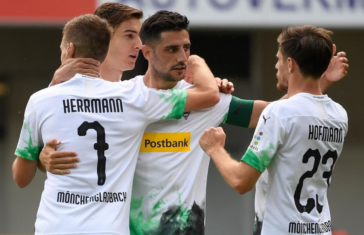 گلادباخ / پادربورن / بوندسلیگا / Gladbach