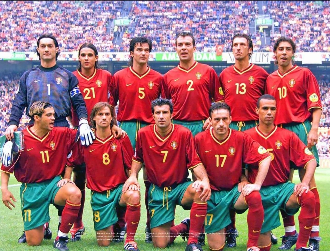 Испания какая команда футбола. Сборная Португалии 2000. Сборная Португалии 2002. Сборная Португалии 1998. Сборная Португалии 2005.