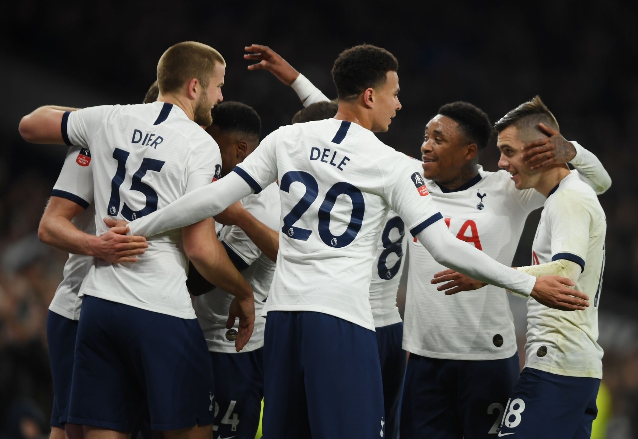 تاتنهام-لیگ برتر انگلیس-انگلستان-Primier League-Tottenham-England