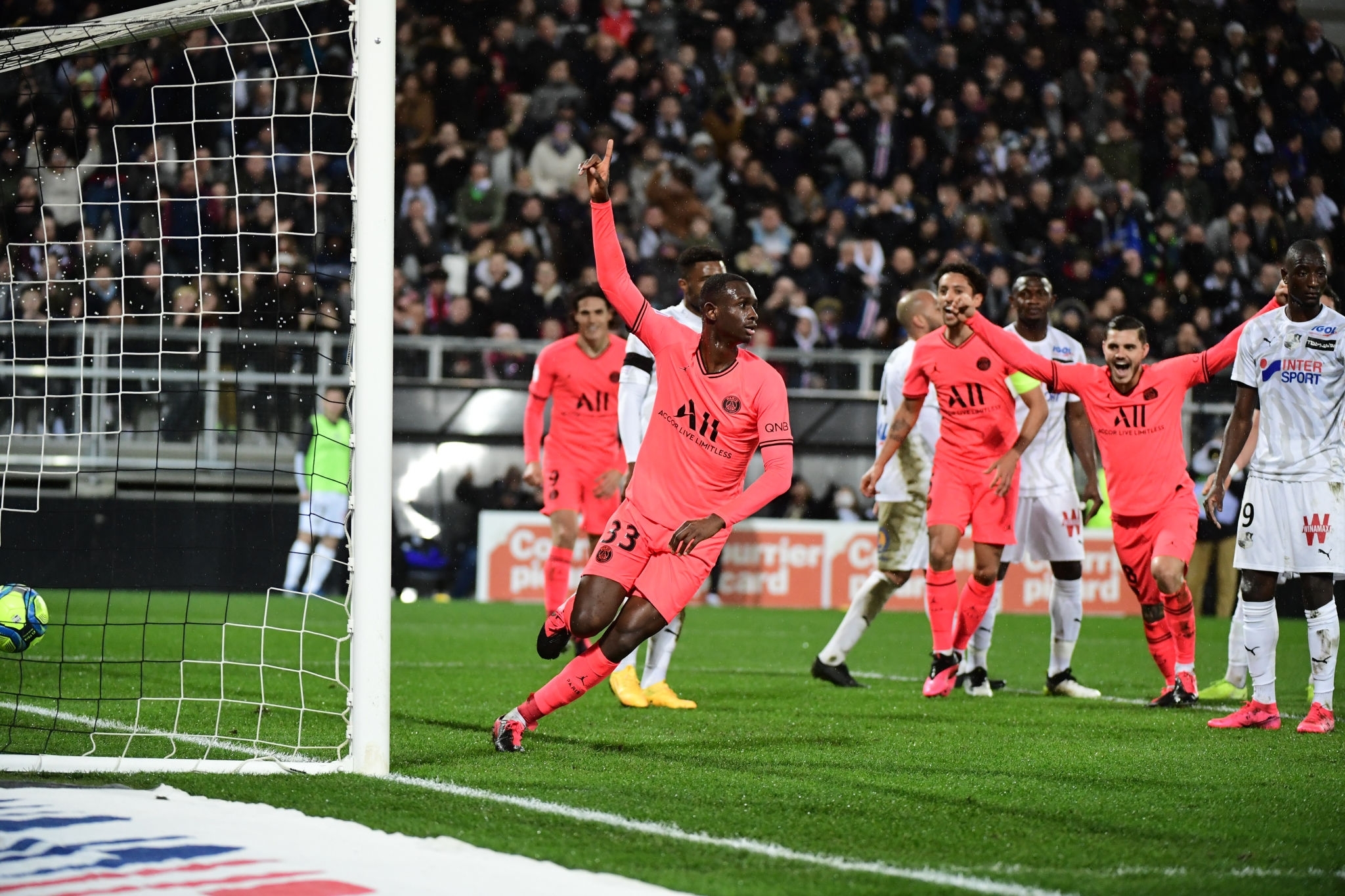 پاری سن ژرمن-لوشامپیونا-فرانسه-PSG-Ligue1-France