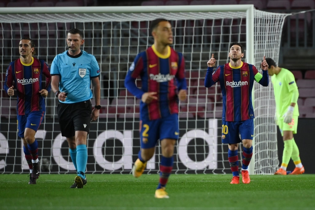 بارسلونا / لیگ قهرمانان اروپا / Barcelona / Uefa Champions League / گلزنی مقابل دینامو کیف