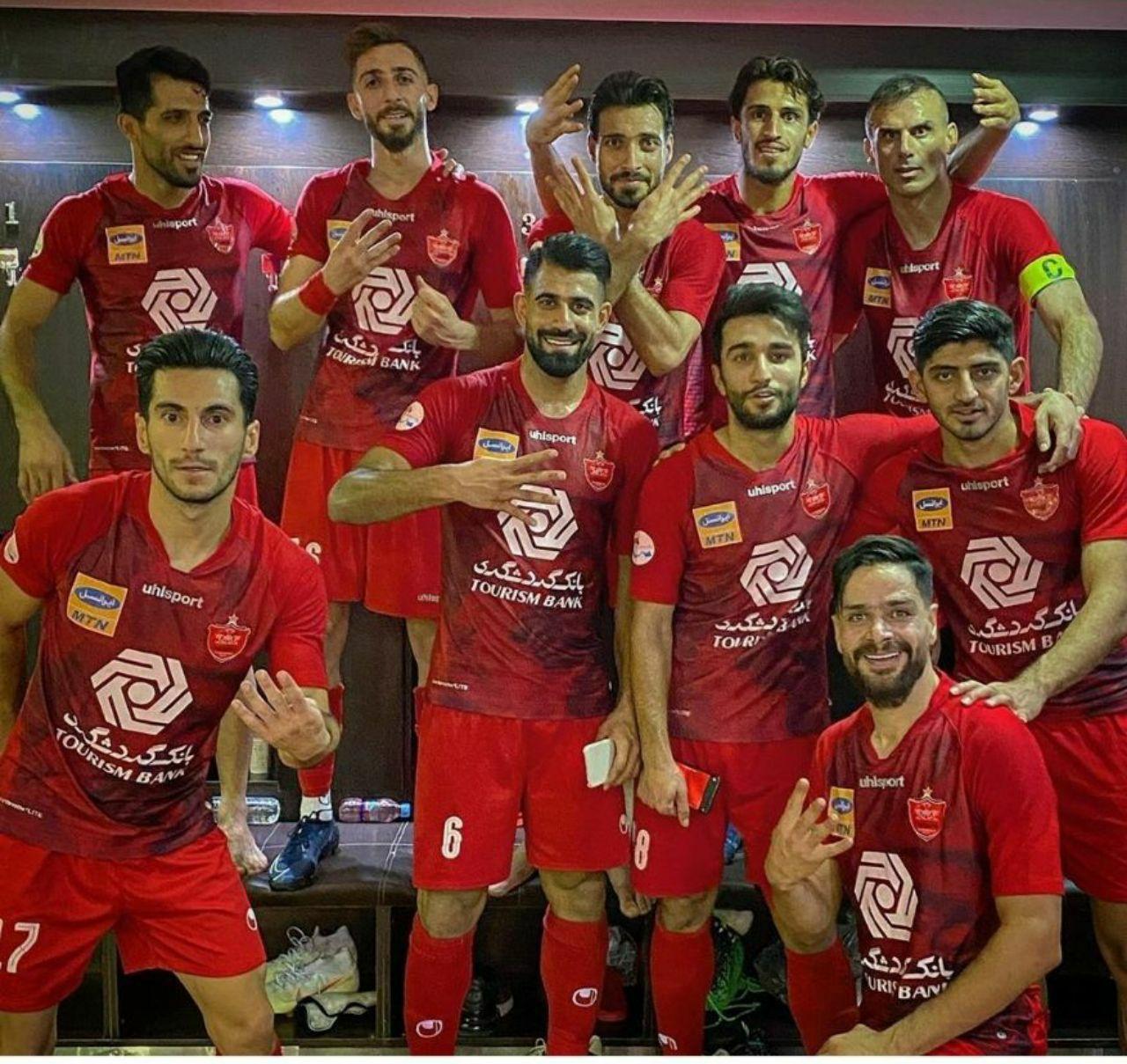 عدد 4 نماد جدید پرسپولیس