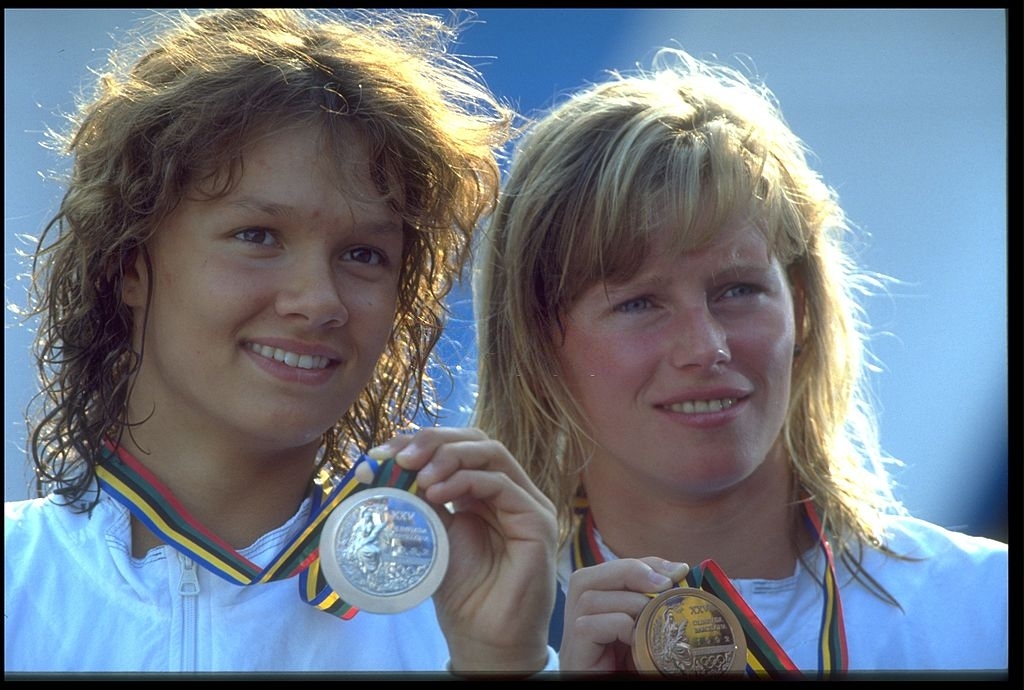 فرانزیسکا فان آلمزیک / FRANZISKA VAN ALMISCK (LEFT) AND KERSTIN KIELGASS